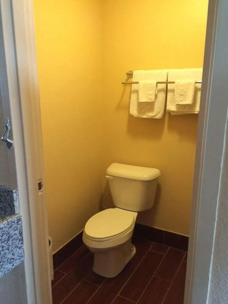 Diamond Inn & Suites Ричмонд